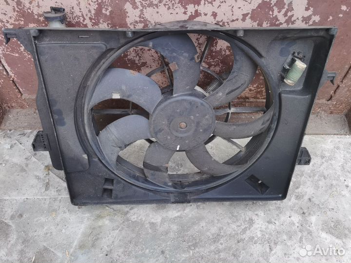 Продам вентилятор радиатора