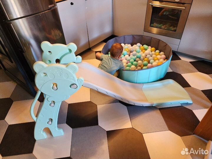 Детский сухой бассейн joymat