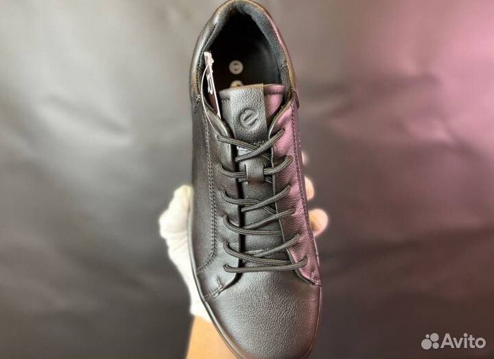 Кроссовки Ecco качественные