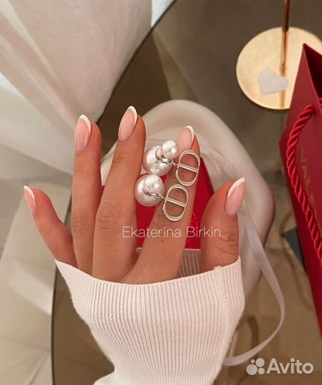 Серьги dior жемчужины цвет серебро пусеты