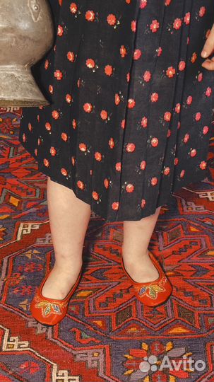 Глиняный кувшин старинный