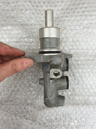 Bmw e65 e66 Главный тормозной цилиндр