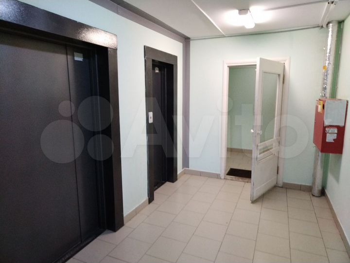 2-к. квартира, 61 м², 16/17 эт.