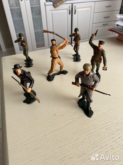 Пластмассовые солдатики