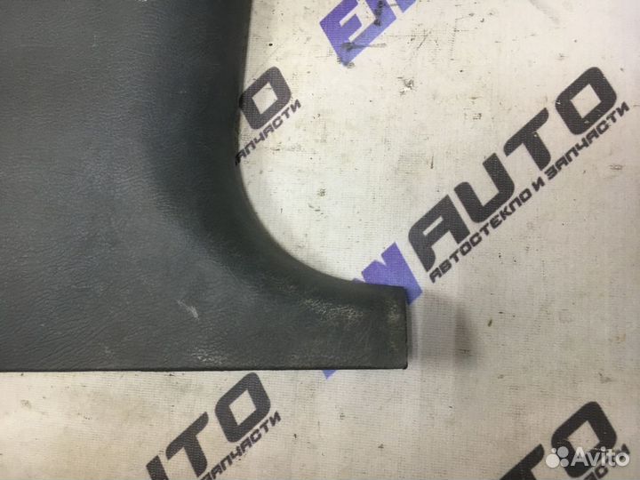 Накладка центральной стойки правая Шевроле Ланос