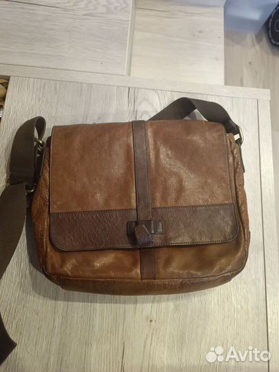 Мужская кожаная сумка через плечо