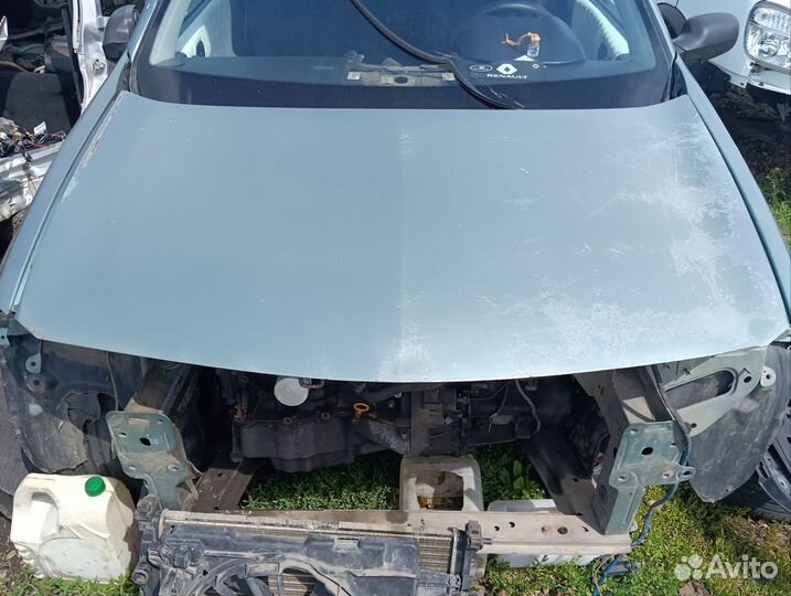 Капот на megane 2