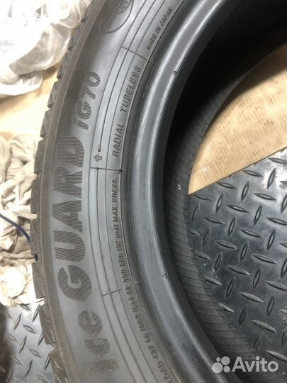 Yokohama Ice Guard IG70 165/65 R14