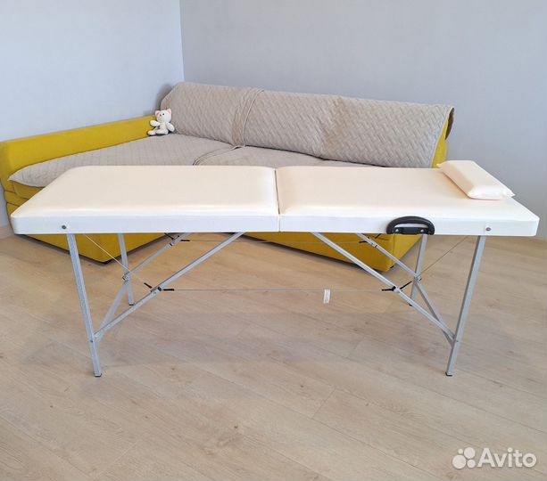 Кушетка косметологическая