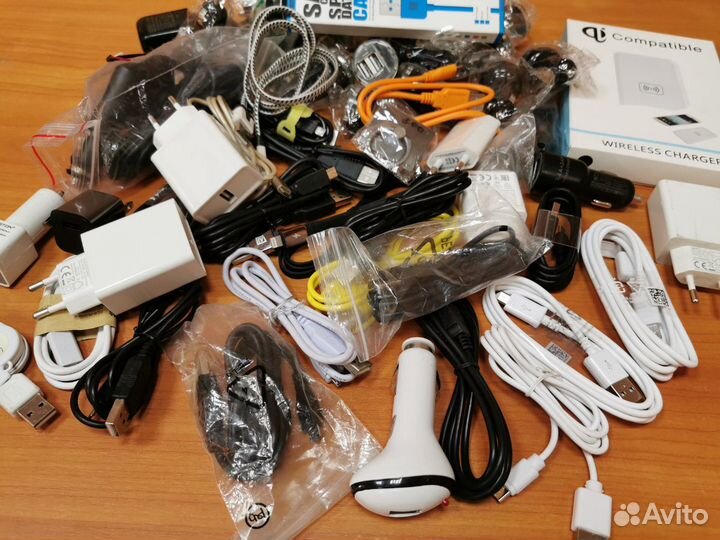 Type C, Lighting, Micro USB