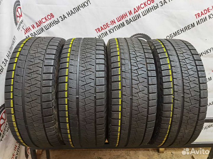Pirelli Ice Asimmetrico 235/50 R18 97Q