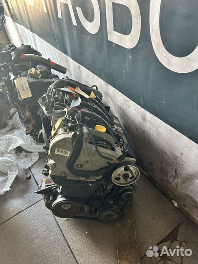 Двигатель Renault Megane K4M701 K4M701