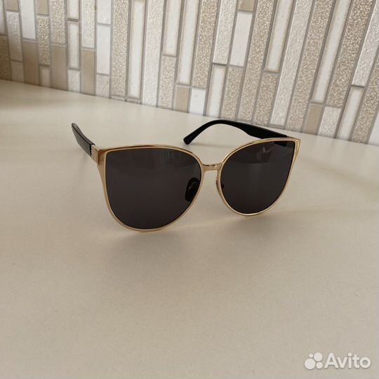 Солнцезащитные очки