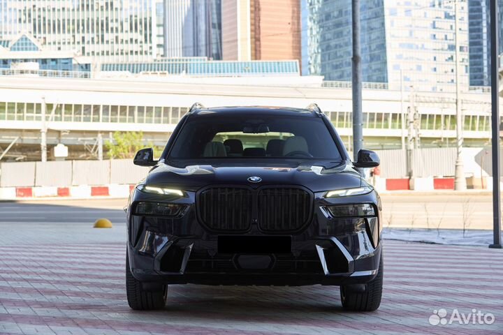 BMW X7 3.0 AT, 2023, 12 417 км