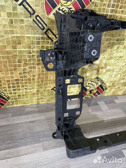 Панель передняя на Porsche Cayenne 9Y 17-23