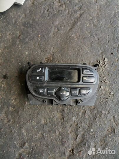 Блок управления климат-контролем Peugeot 307