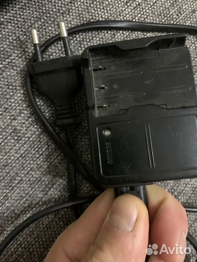 Зарядник камера VSK 0317 и Konica Minolta BC-600