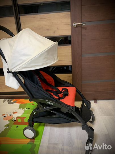 Прогулочная коляска yoya