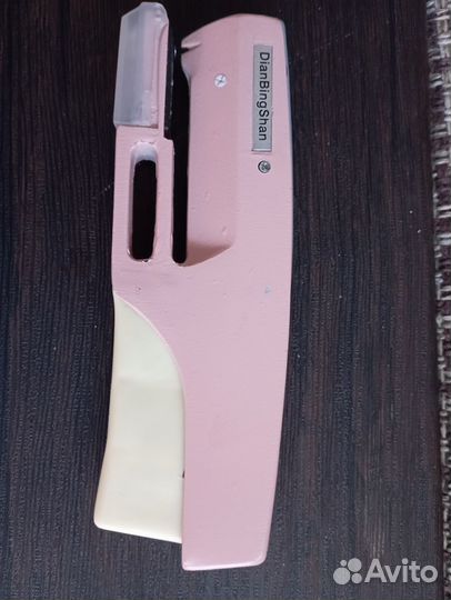 Дырокол для перфокарт