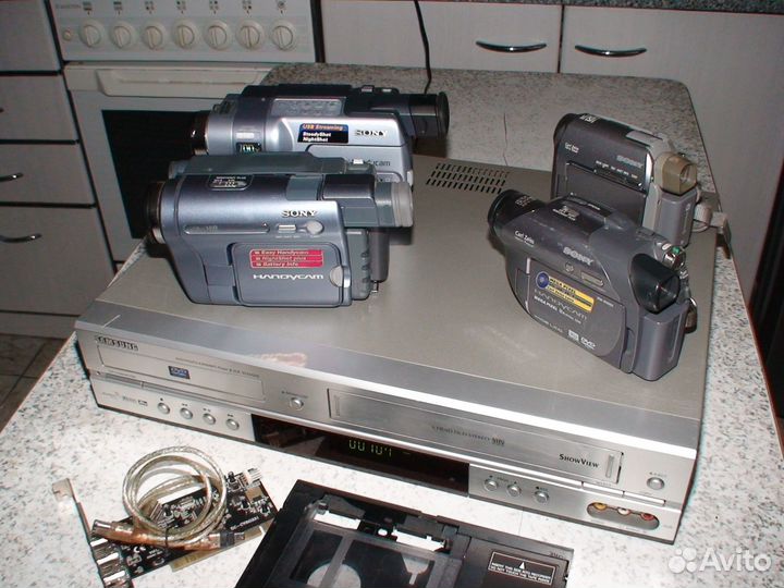 Набор видеокамер sony для оцифровки кассет