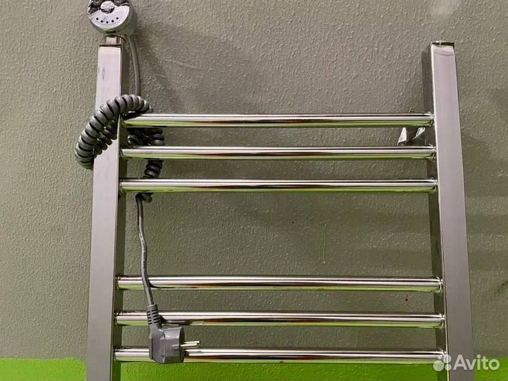 Электрический полотенцесушитель для ванной