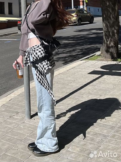 Джинсы голубые Reserved