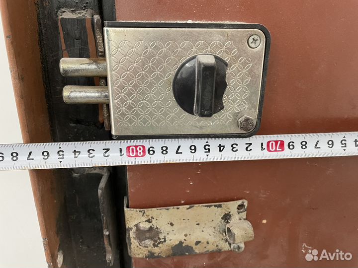 Дверь входная металлическая