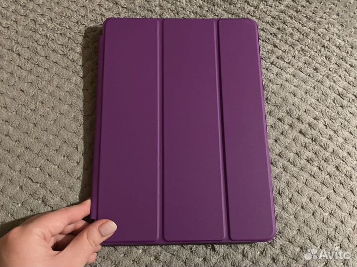 Чехол на iPad 9.7