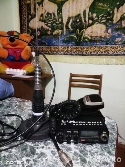 Автомобильная рация с антенной