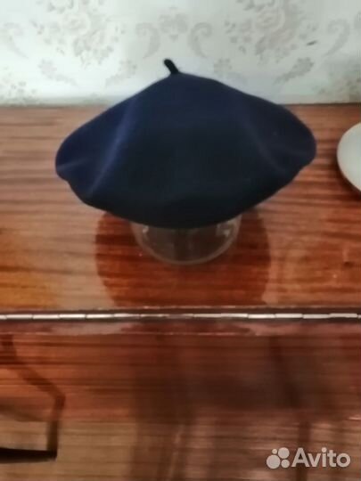 Берет женский из кашемира новый