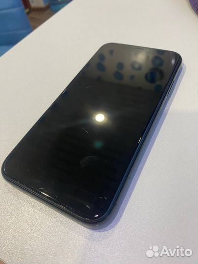 iPhone Xr, 128 ГБ
