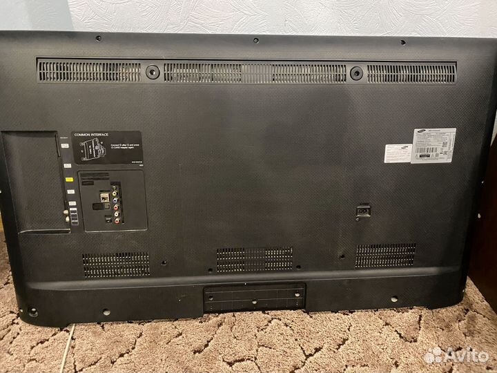 Телевизор samsung