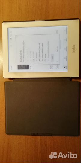 Электронная книга Kobo Aura HD