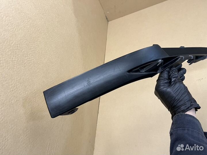 Молдинг правый бампера переднего Лексус RX 4 19-23