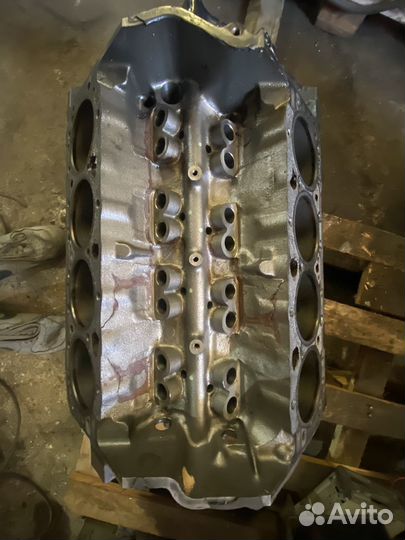 Блок двигателя меркрузер mercruiser 5.0