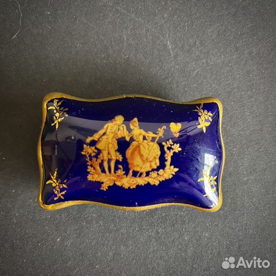 Шкатулка фарфоровая, Лимож