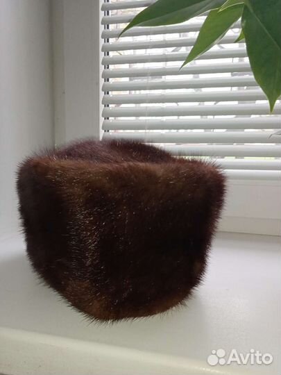 Шапка норковая женская