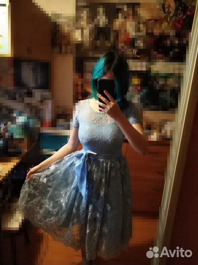 Платье голубое 42 размер