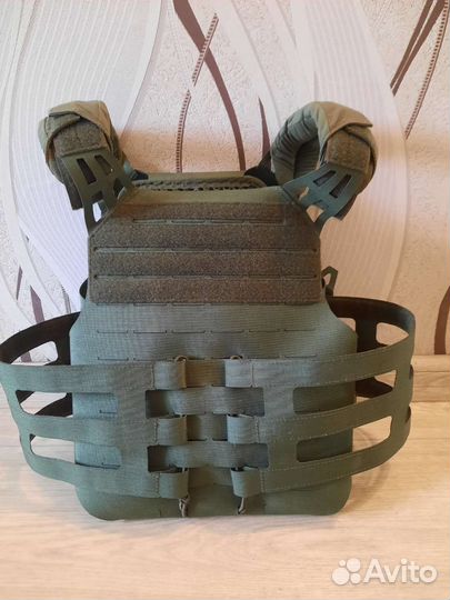 Бронежилет плитоносец Stich Profi