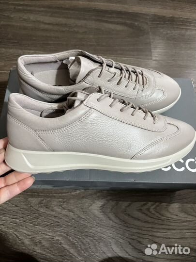 39 кроссовки ecco flexure runner W