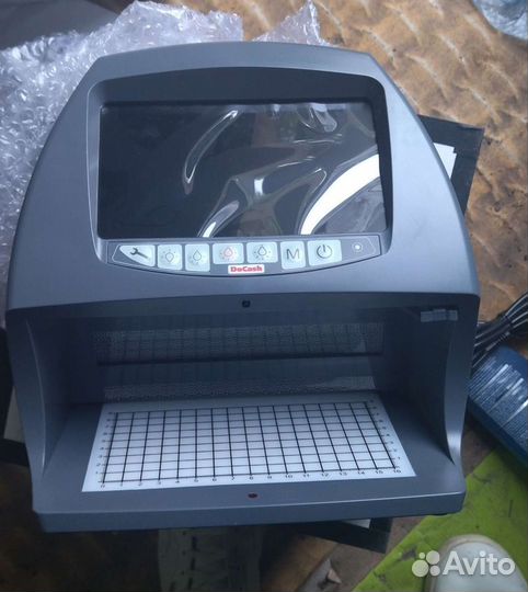 Универсальный детектор подлинности банкнот (новый