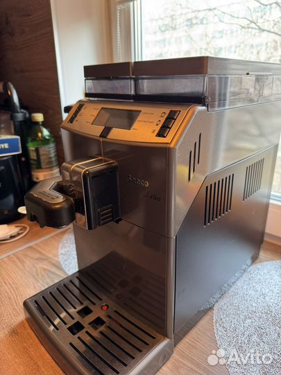 Кофемашина saeco lirika
