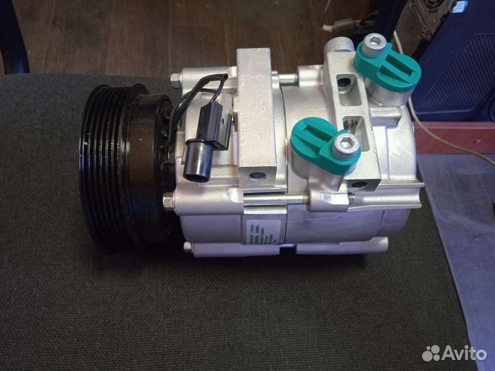 Продам компрессор кондиционера Hyundai Tucson