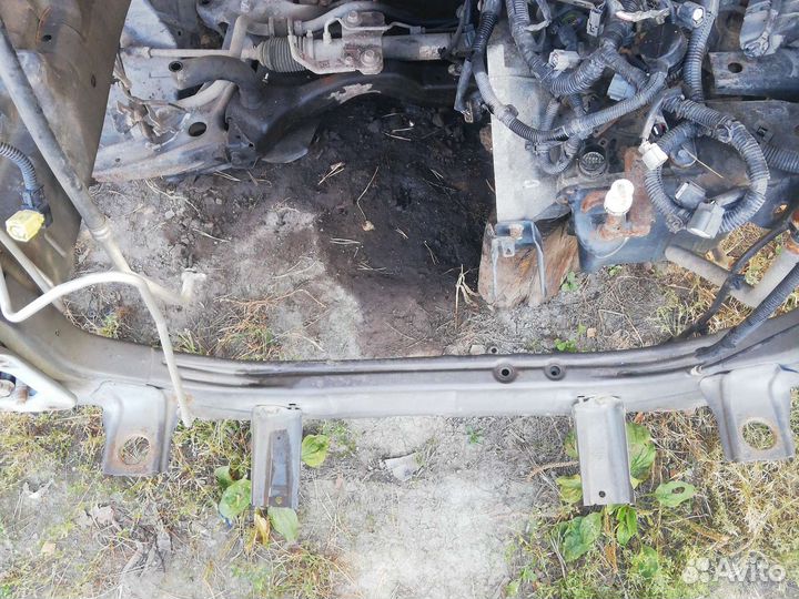 Передняя часть митсубиси аутлендер хл 2011