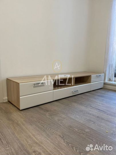 Тумба под телевизор