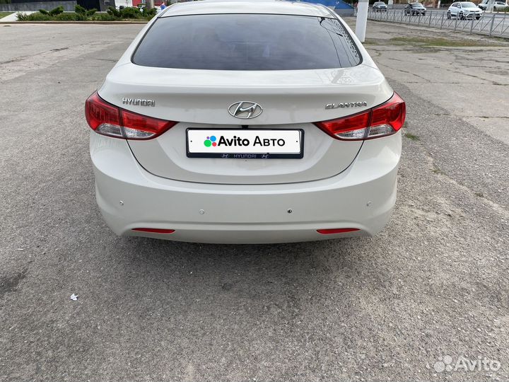 Hyundai Elantra 1.6 AT, 2011, 170 000 км