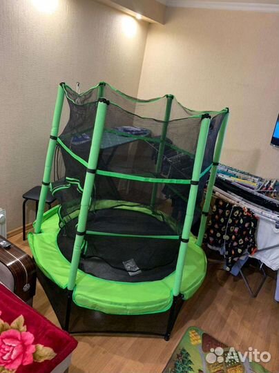 Детский батут с сеткой