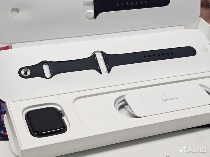 Apple watch Se 40 mm Midnight Акб 100