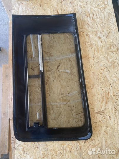 Стекло на ford transit от боковой двери