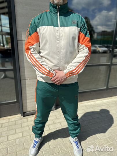 Спортивный костюм Adidas